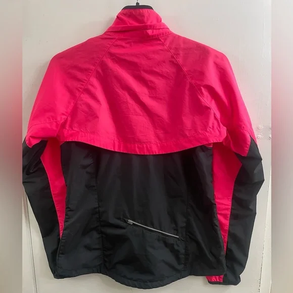 Nike Black/Pink Storm Fit 2 in 1 Sz(M) Little Weight Jacket/Vest - Picture 2 of 7
